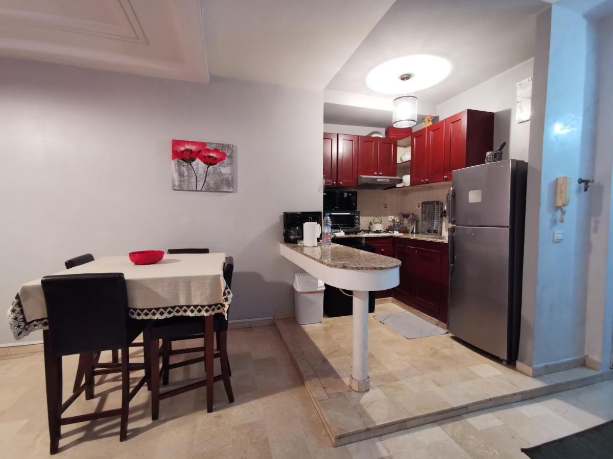 Blume Apartment Casa Port - 2 Bedrooms Casablanca Bagian luar foto
