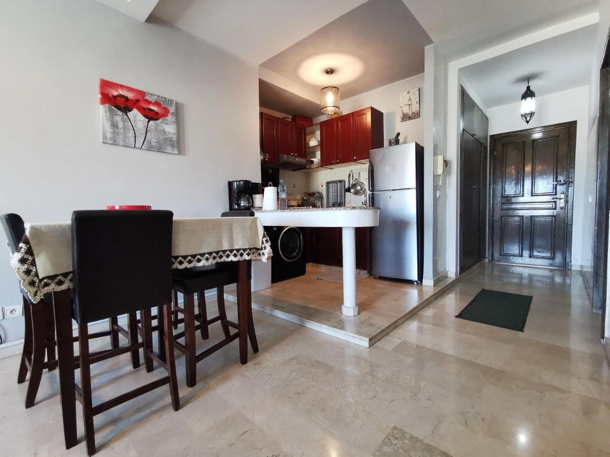 Blume Apartment Casa Port - 2 Bedrooms Casablanca Bagian luar foto