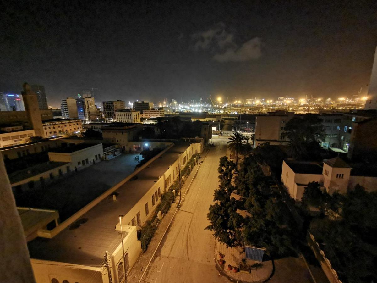 Blume Apartment Casa Port - 2 Bedrooms Casablanca Bagian luar foto