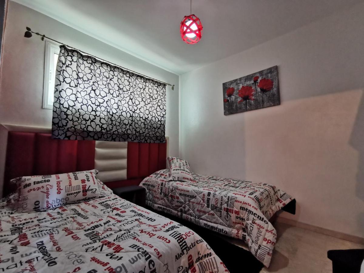 Blume Apartment Casa Port - 2 Bedrooms Casablanca Bagian luar foto